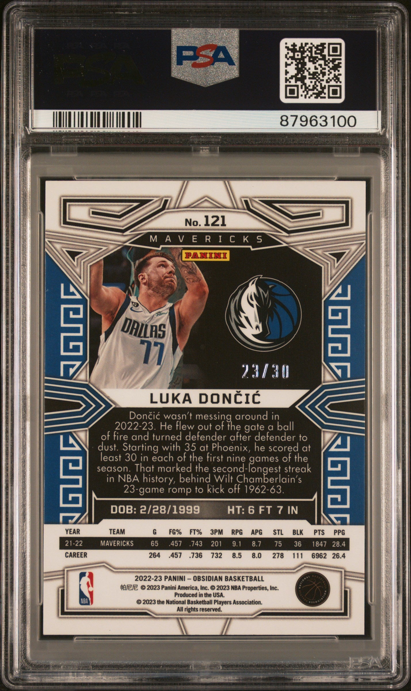 2022 Panini Obsidian Luka Doncic Electric Etch Blue /30 #121 PSA 9