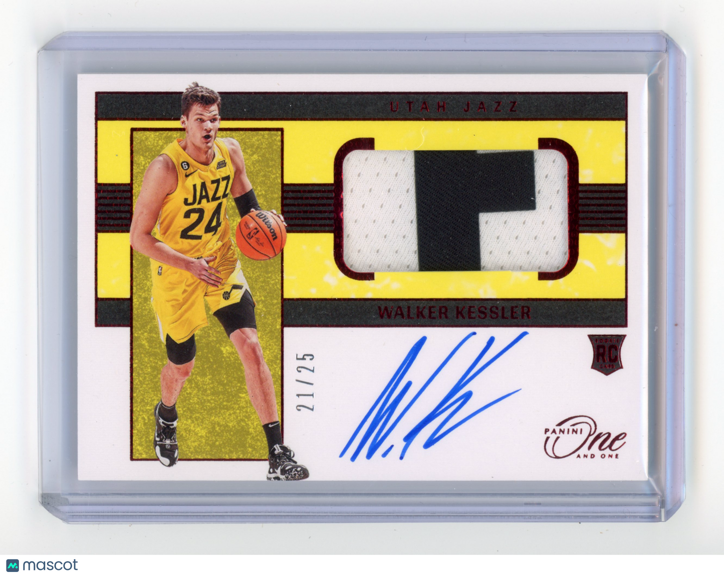2022 Panini One and One Walker Kessler Rookie Jersey Auto Red /25 #RJA-WKS RC