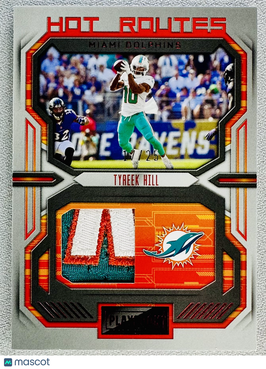 2022 Panini Playbook Tyreek Hill Hot Routes Red /25 #HR-5