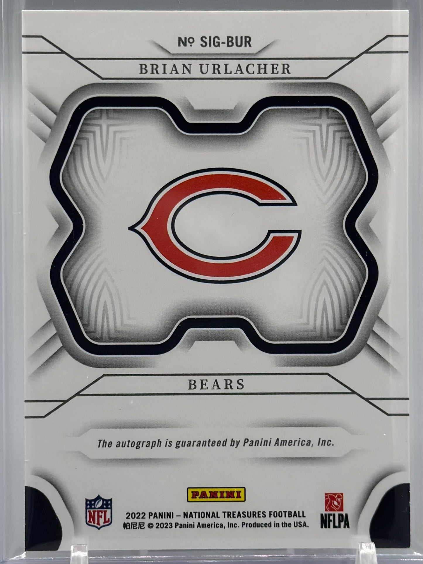 2022 Panini National Treasures Brian Urlacher Team Signatures /99 #SIG-BUR