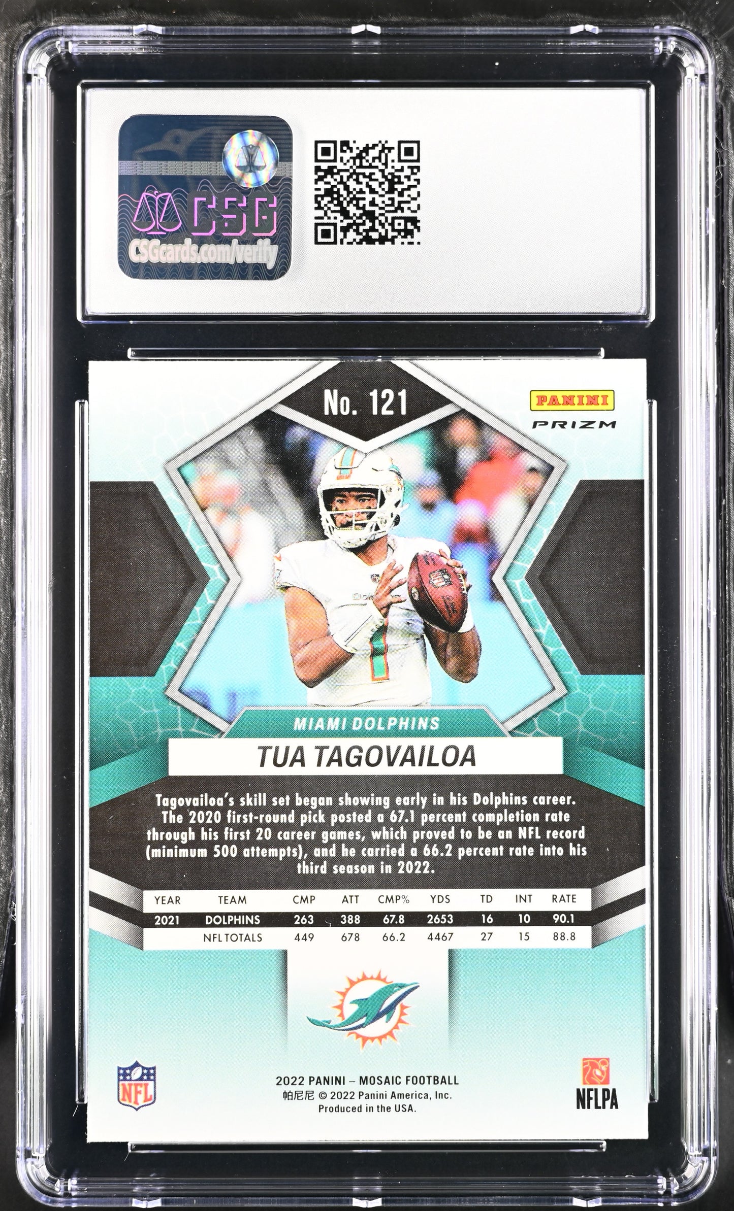 2022 Panini Mosaic Tua Tagovailoa Reactive Orange #121 CGC 10