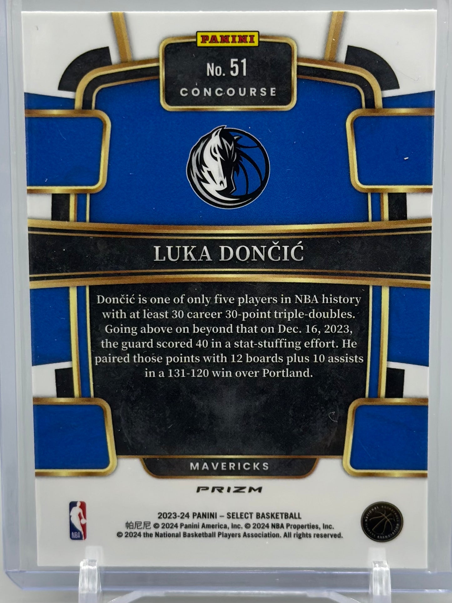 Luka Doncic 2023 Panini Select Orange Flash #51